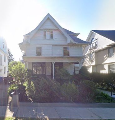 51 Rutgers St | Unit 3 | Studio | Coin Op Laundry – photo 1