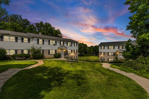Canandaigua Gardens | Apt 106D | 2 BD/1 BA | Heat Included | ** New Security Deposit Alternative through Obligo!**