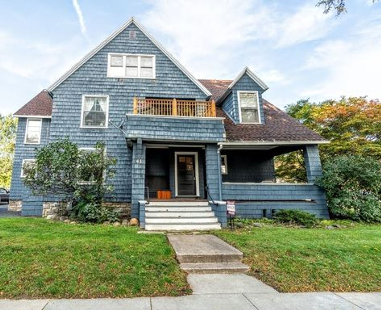 Rochester Apartment: 595 University Ave