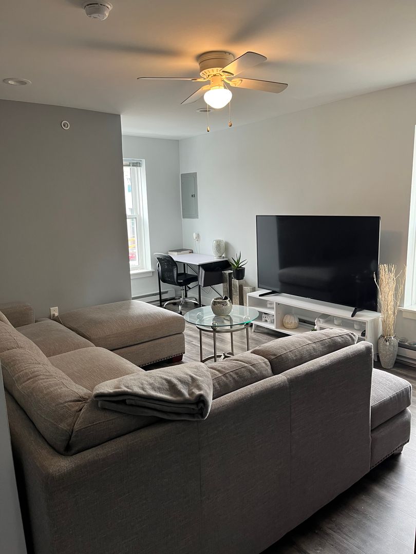 Philadelphia Apartment: 1800 Callowhill Street