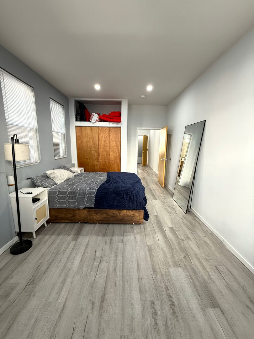 Philadelphia Apartment: 1721 Mifflin St