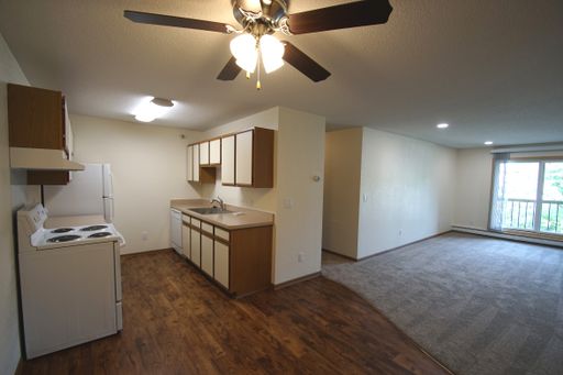 Classic 2B/2B Corner Suite – photo 1