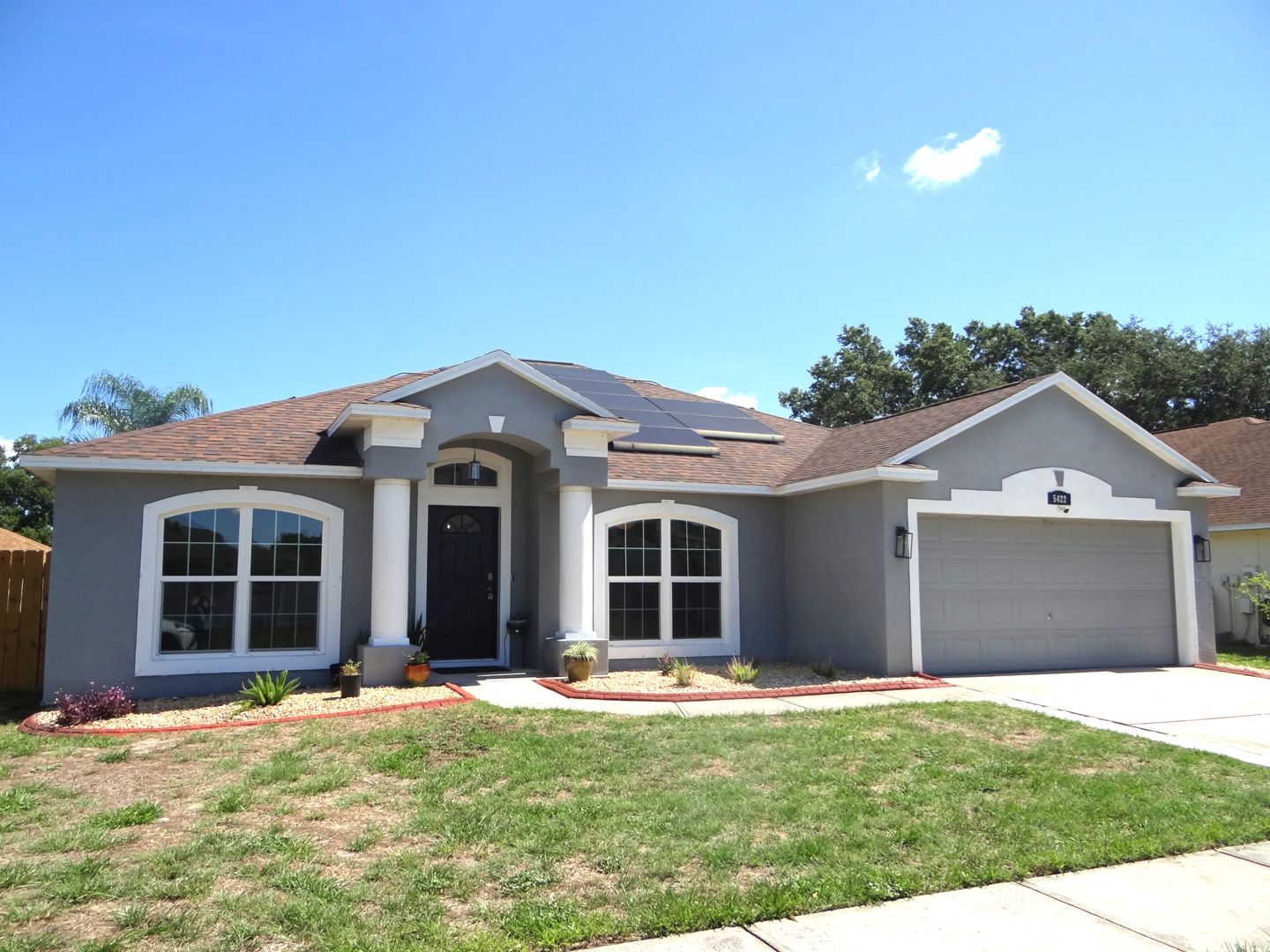 Riverview House: 5422 Watson Rd