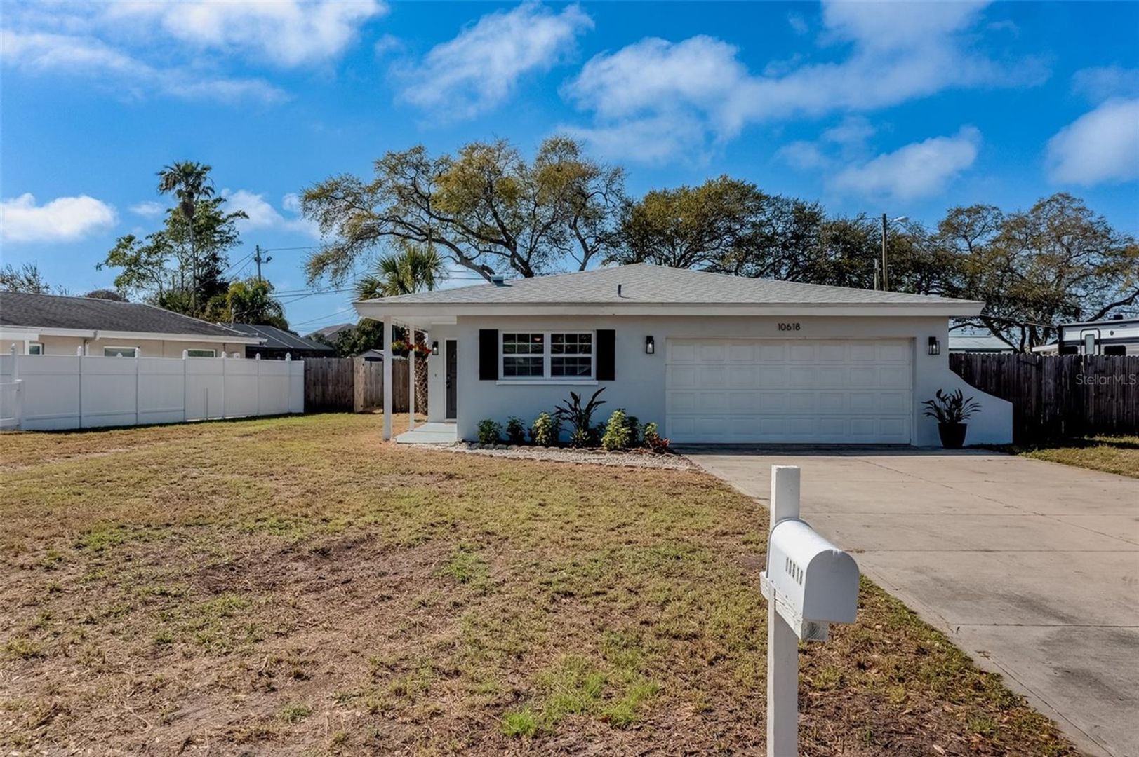 Seminole House: 10618 Orange Blossom Lane