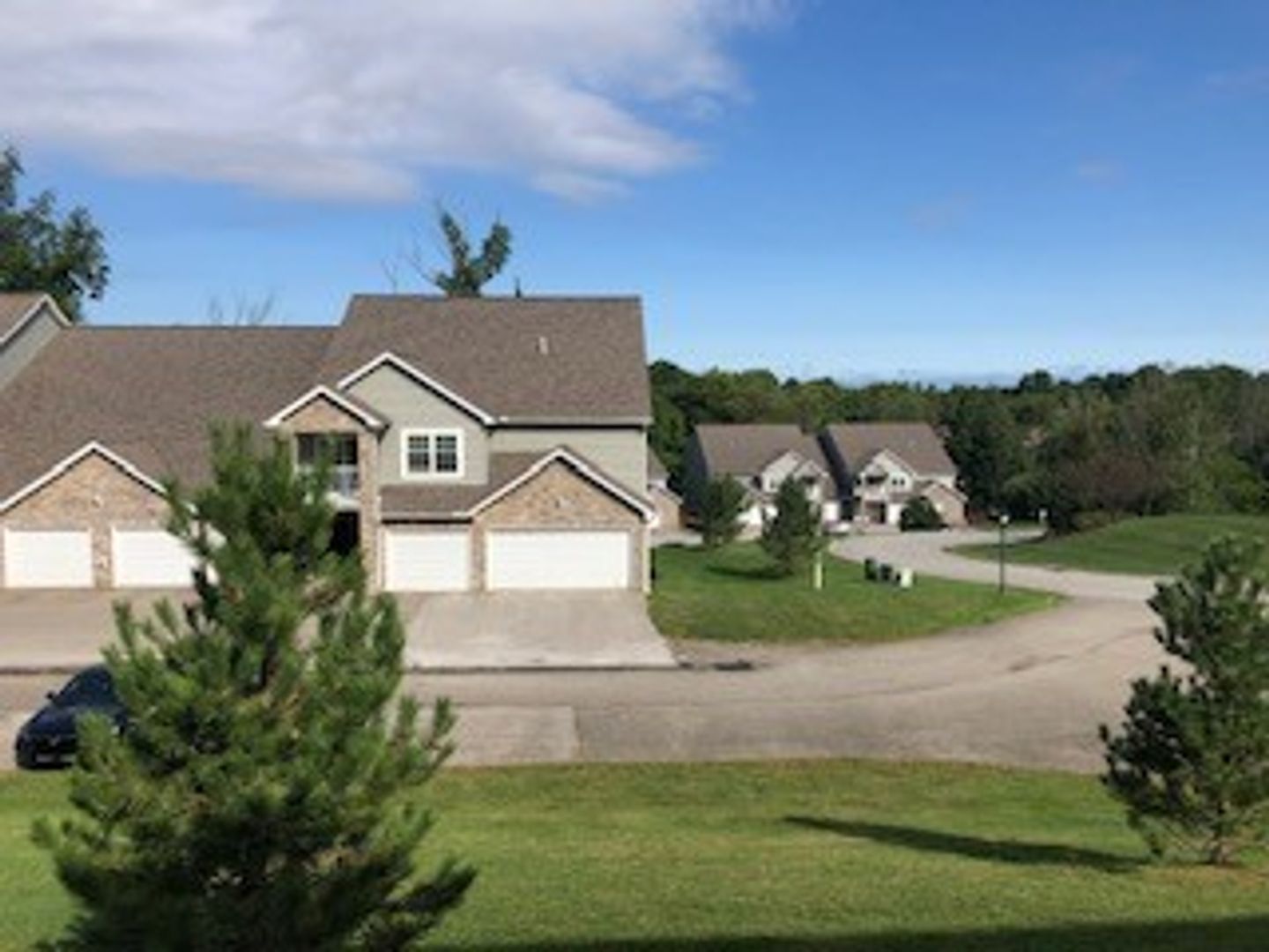 Erie Apartment: 5355 Rome Drive