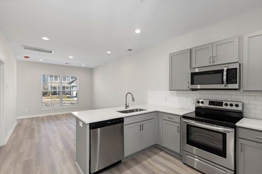 Luxury Townhomes for Rent in Hendersonville, TN
