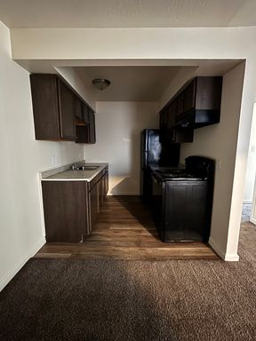 20481 Fleming – photo 1