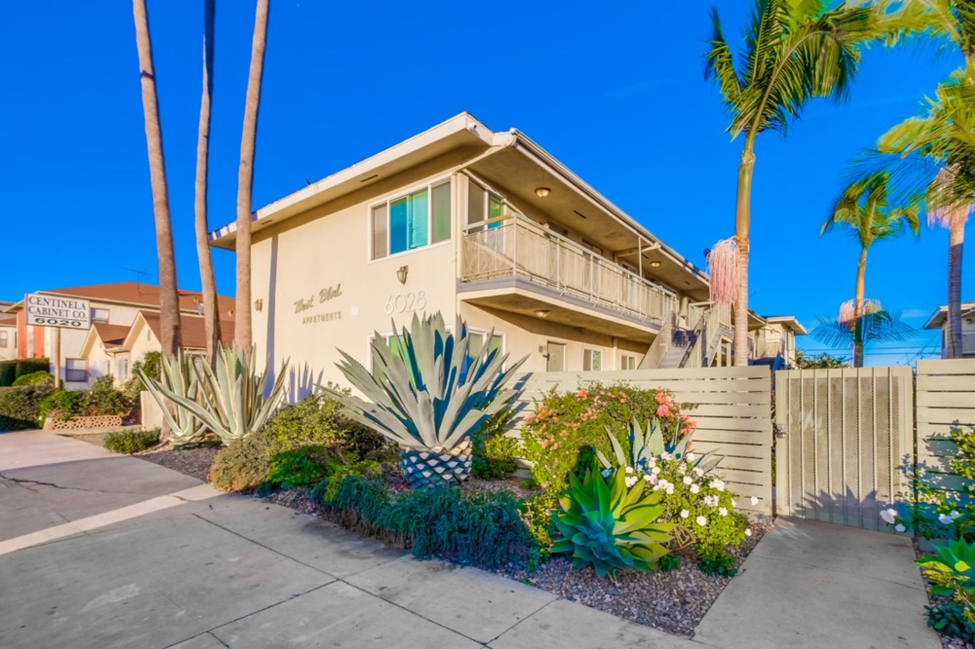 6028 - 6100 West Blvd