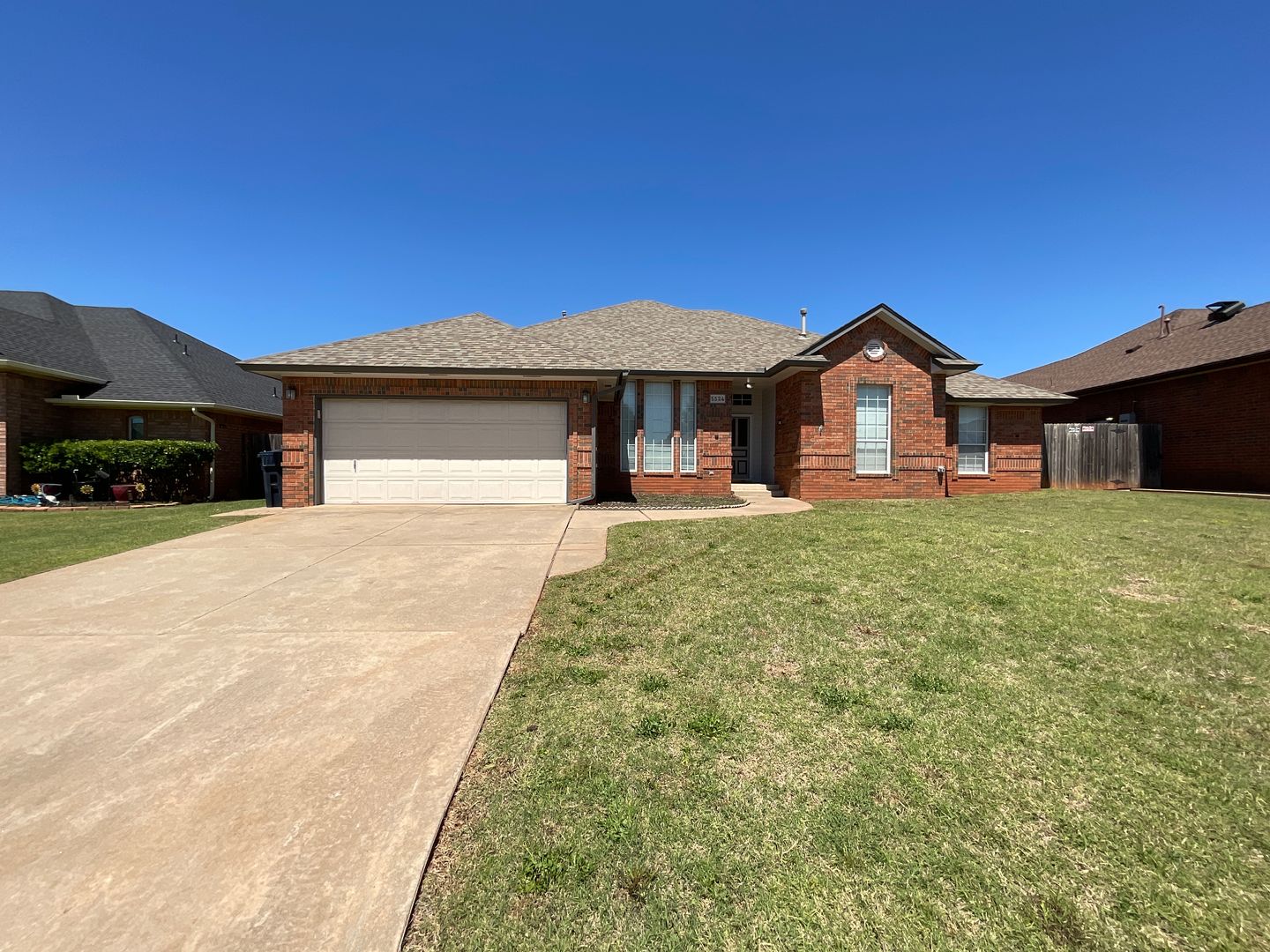 OKlahoma City House: 5524 Woodmont Dr.