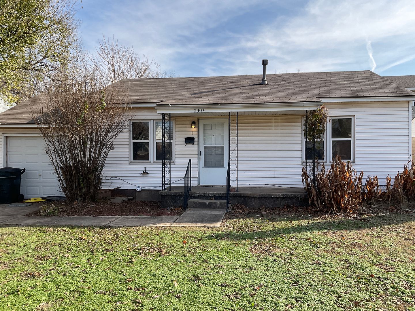 Del CIty House: 2304 Doris Ave