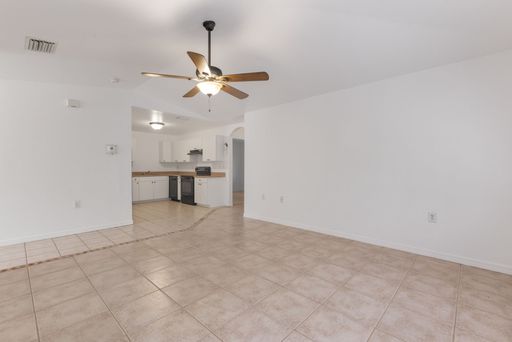 Minutes from Gateway High School — Perfect Location, Perfect Price! – photo 1