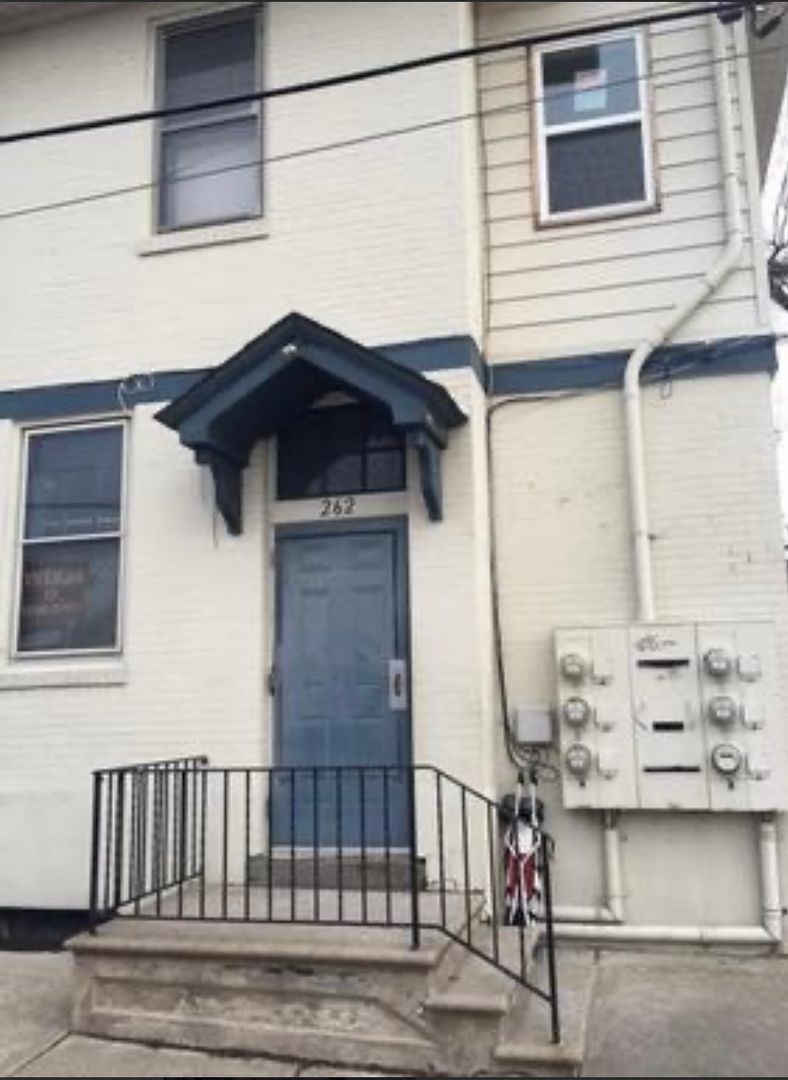 Bethlehem Apartment: 745 Linden Street