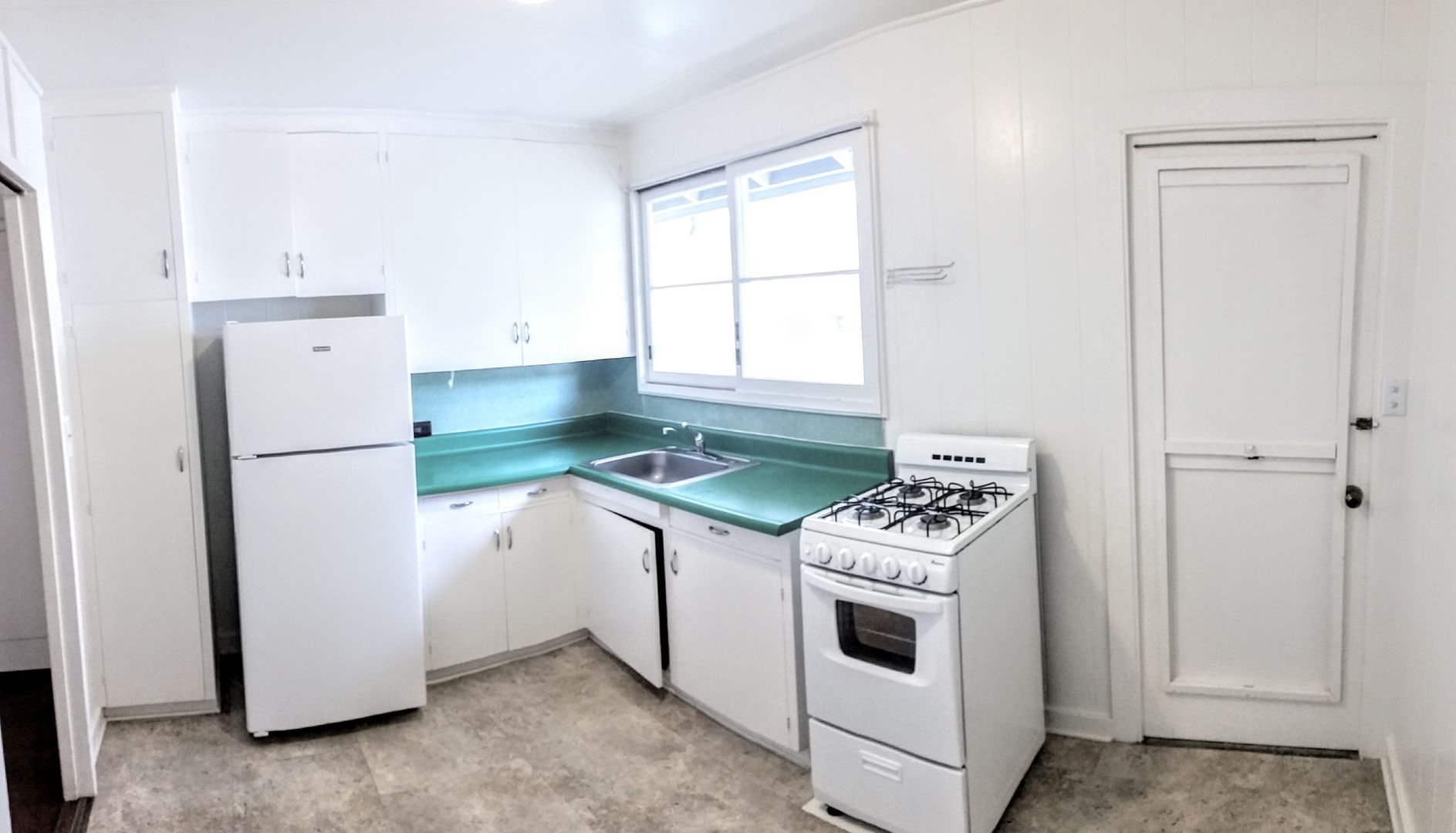 Honolulu Apartment: 2112 Fern St. Unit 1
