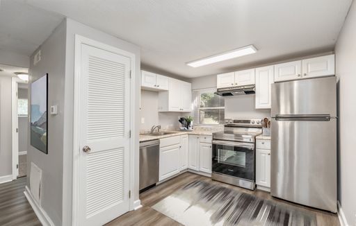 3617 Beulah Circle, Apt B – photo 1