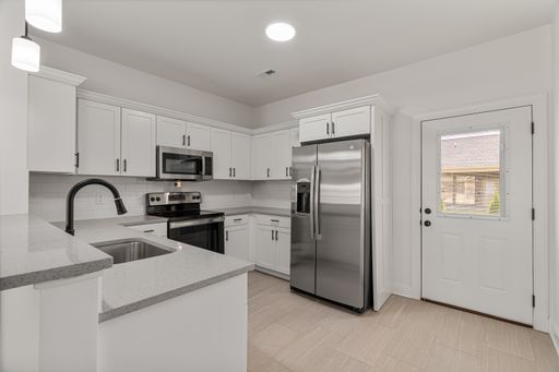 Brand New 2 Bedroom 2 Bathroom END Unit's Image