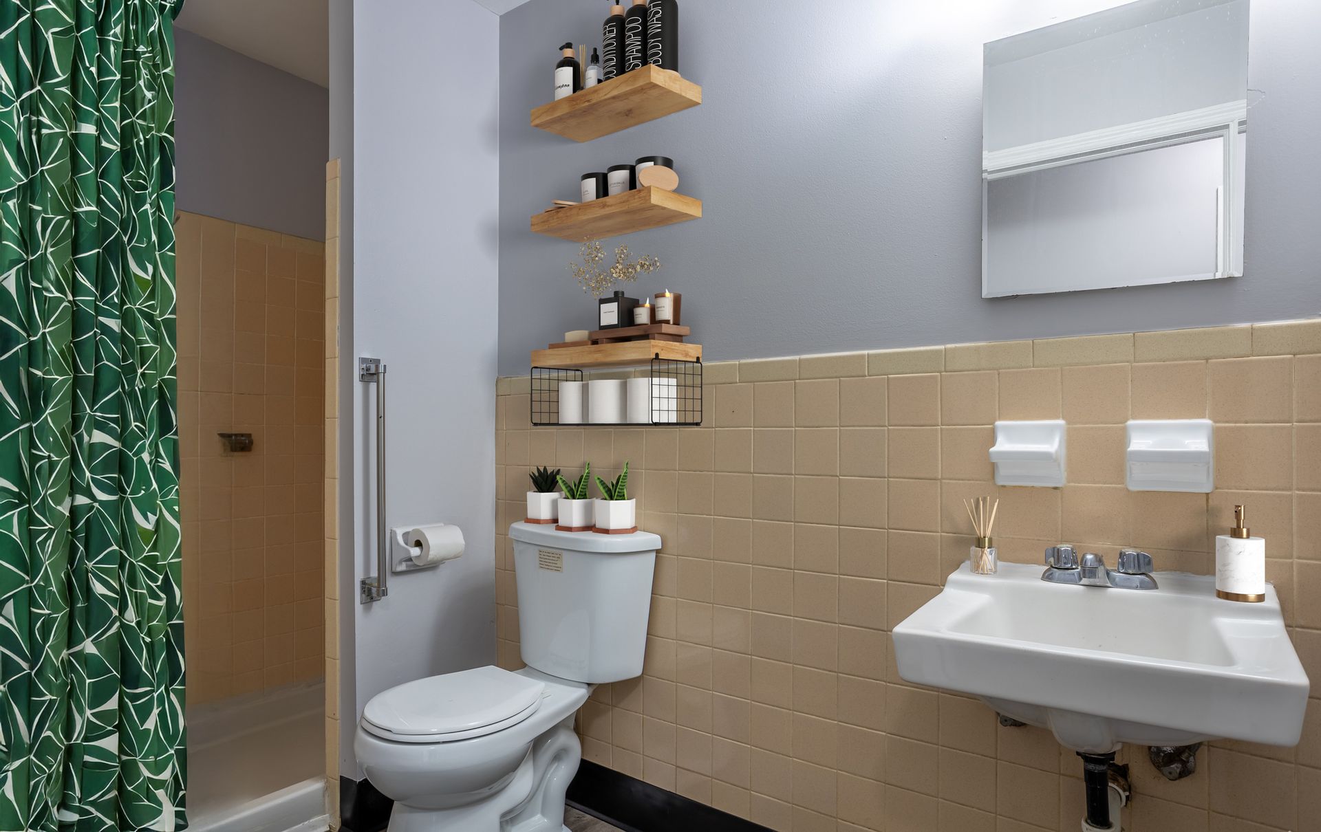 Columbus Apartment: 1316 Marion Road