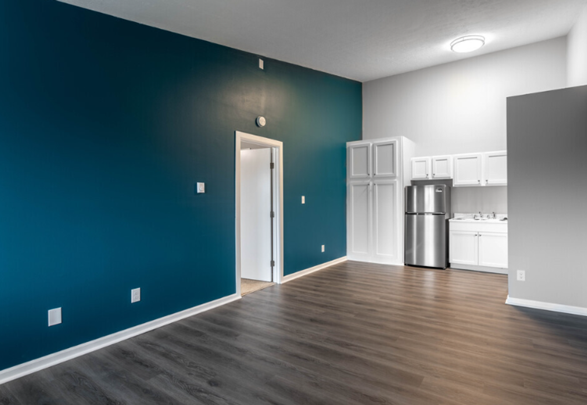 Galloway Apartment: 626 Bantry Bay Ct