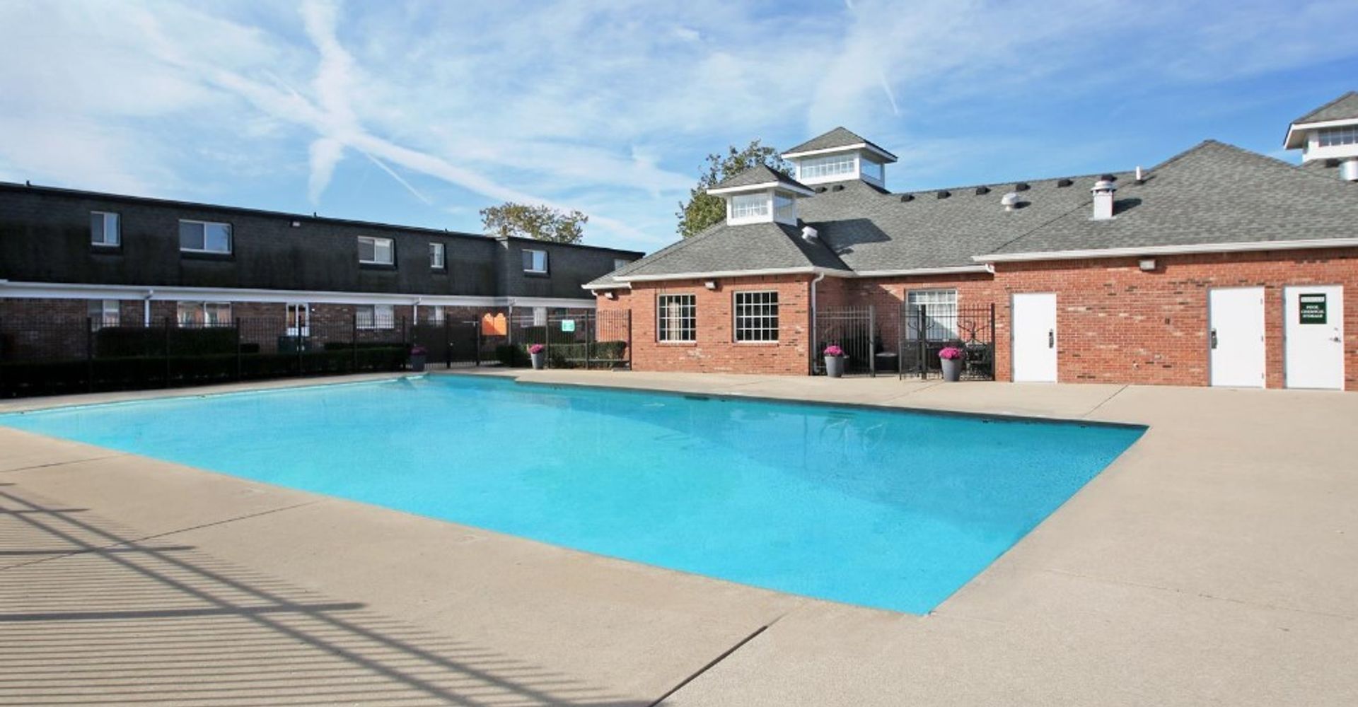 Indianapolis Apartment: 9060 E 39th Place