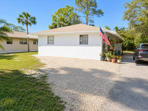 2 Bedroom Duplex - Annual Rental in East Naples – photo 1