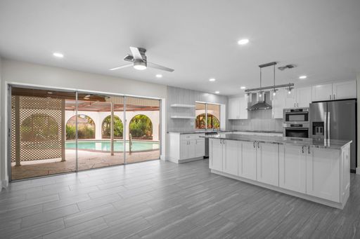 Annual Rental - Pool Home in The Moorings! – photo 1