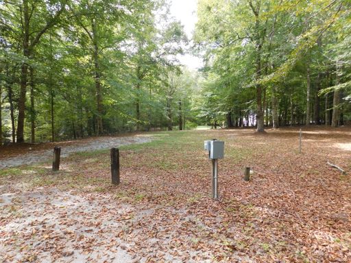 275 A Scott Farm Roadk - Beautiful private setting for RV home. NOW OFFERING 1 MONTH FREE MOVE IN SPECIAL!