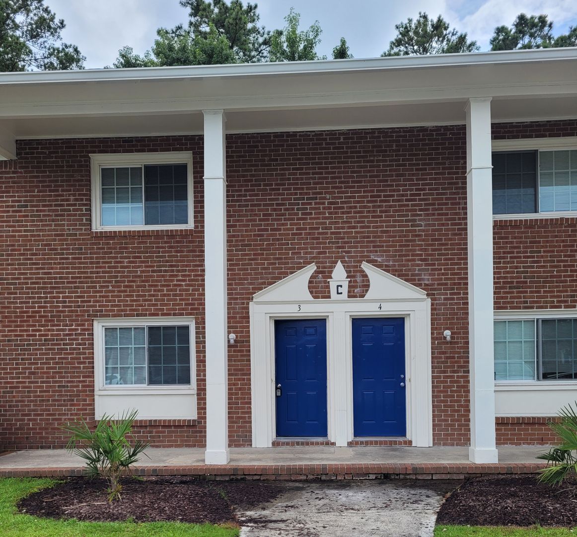 Havelock Apartment: Townhouse Drive