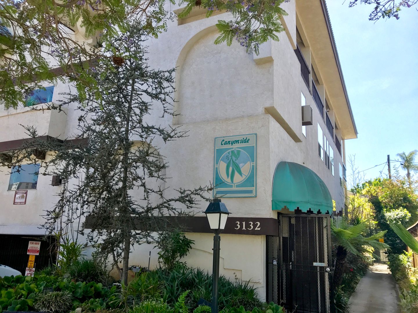 San Diego Apartment: 3132 3rd Avenue