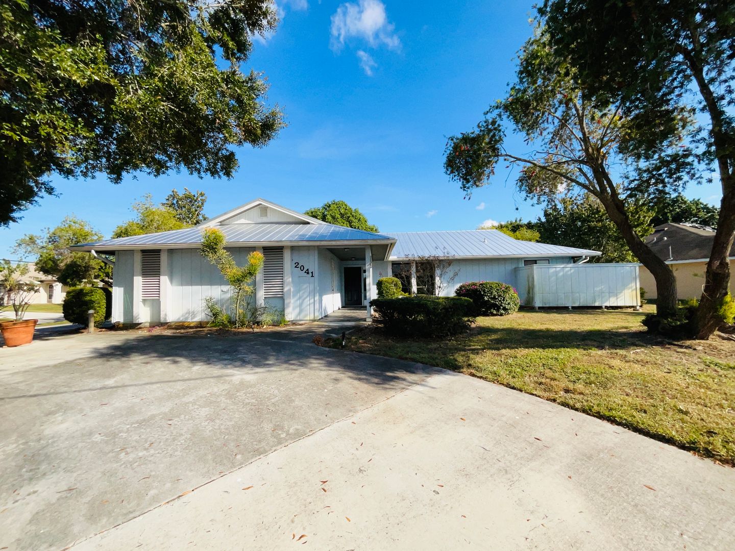Port St Lucie House: 2041 SE Floresta Drive