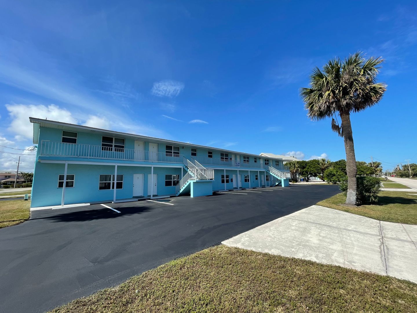 Fort Pierce Apartment: 661 Hernando Street