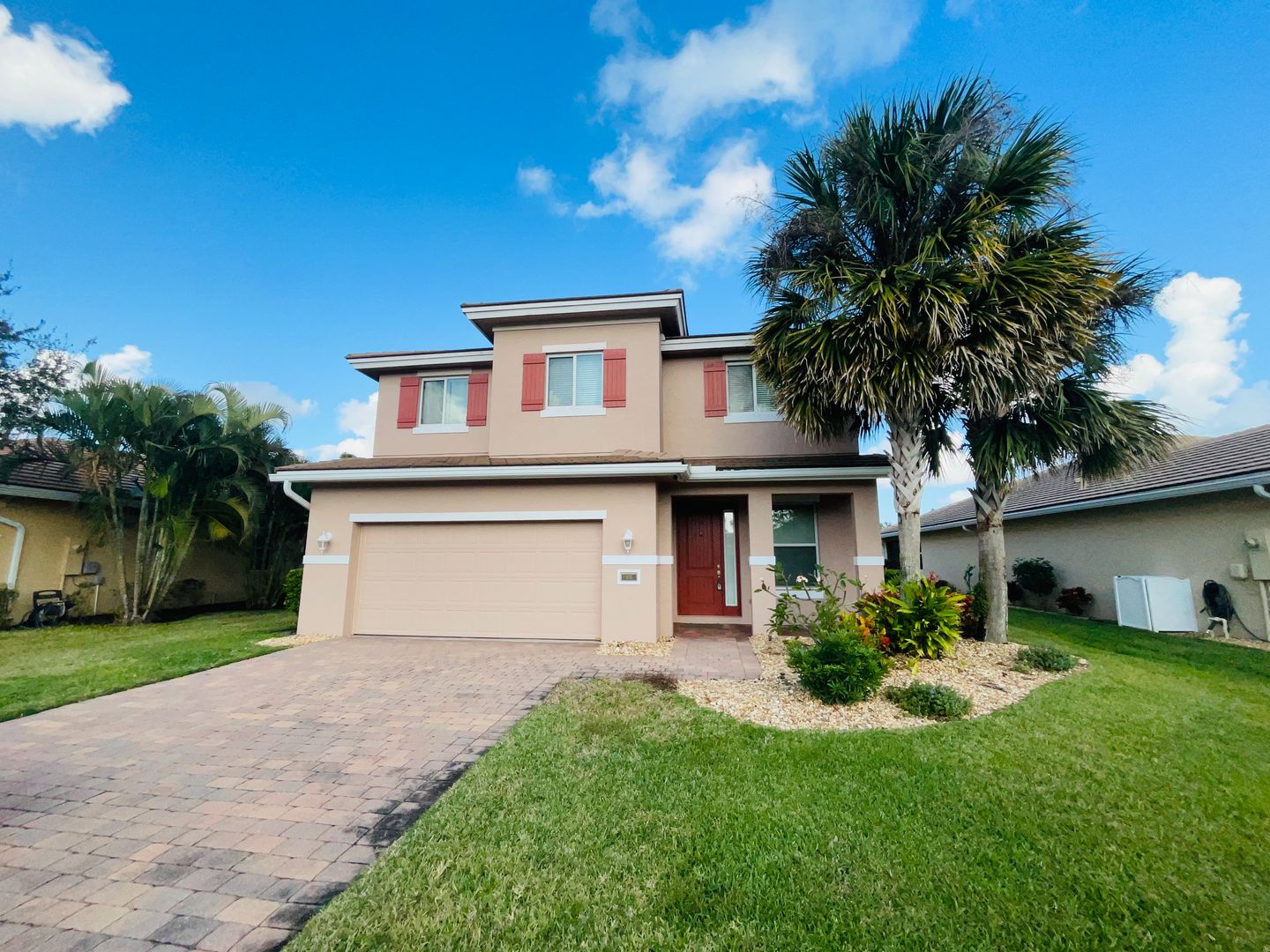 Jensen Beach House: 505 NW Windflower Ter