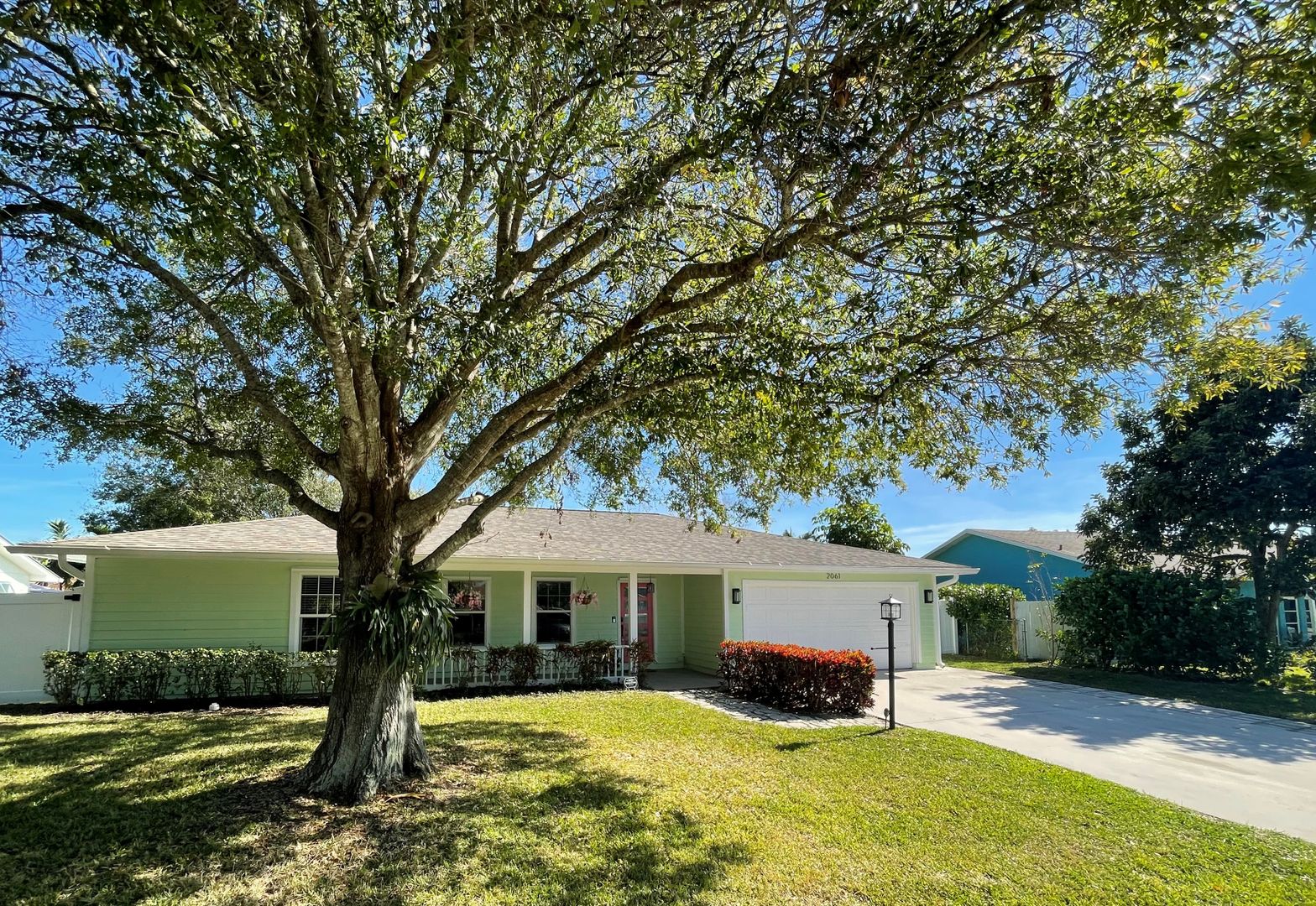 Jensen Beach House: 2061 NE Hoya Calle