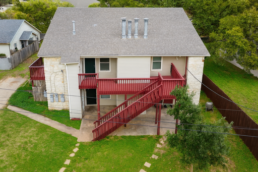823 Taulbee Ln #B – Prime Crestview Spot with Easy Access to Freeway Triangle – photo 1