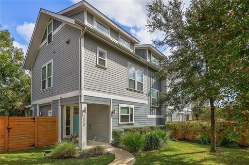 1110 Concordia Ave – photo 1