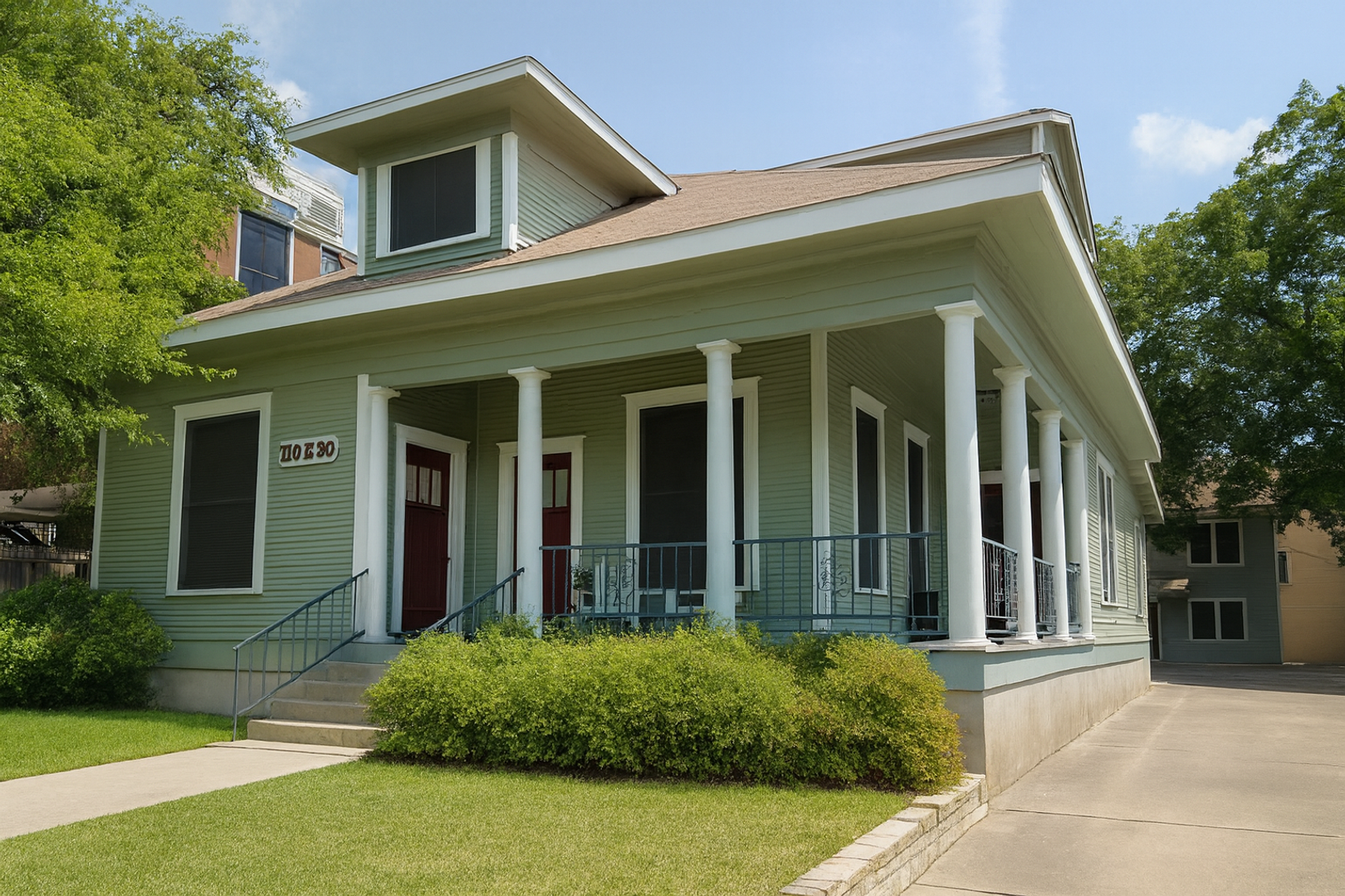 Austin Multiplex: 110 East 30th St