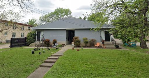 3304 Tom Green Unit D – photo 1