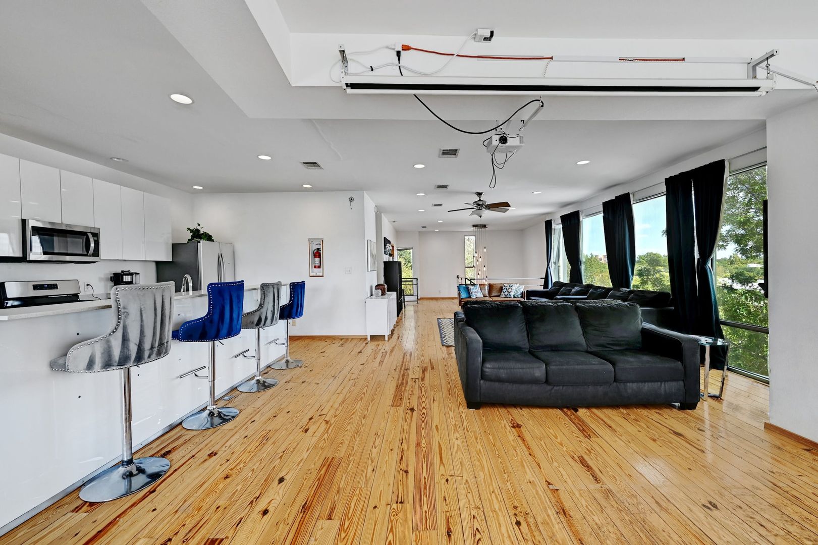 605 W. 29th 1/2 4 of 12