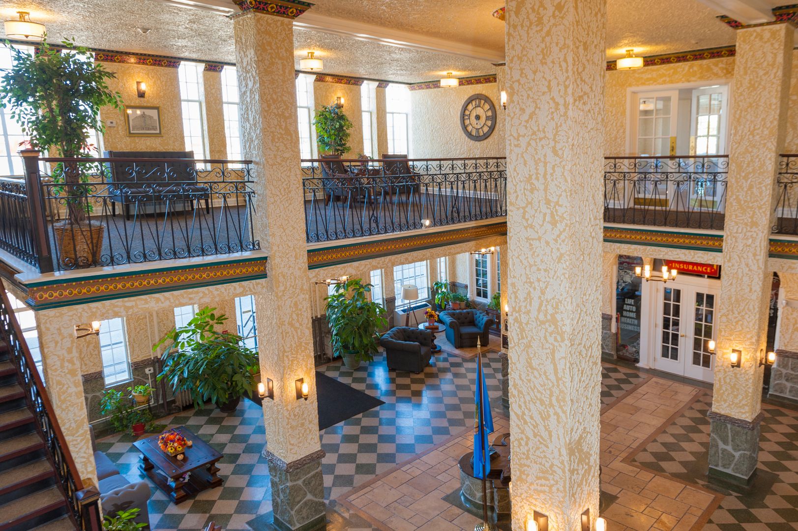 Claremore Apartment: 524 W Will Rogers Blvd