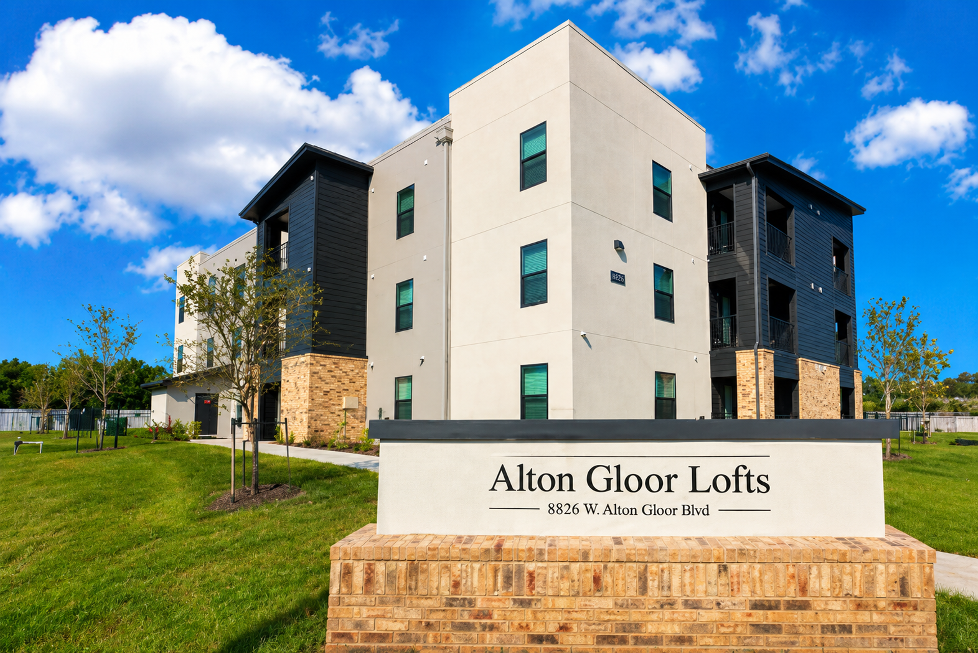 Brownsville Apartment: 3255 W Alton Gloor Blvd