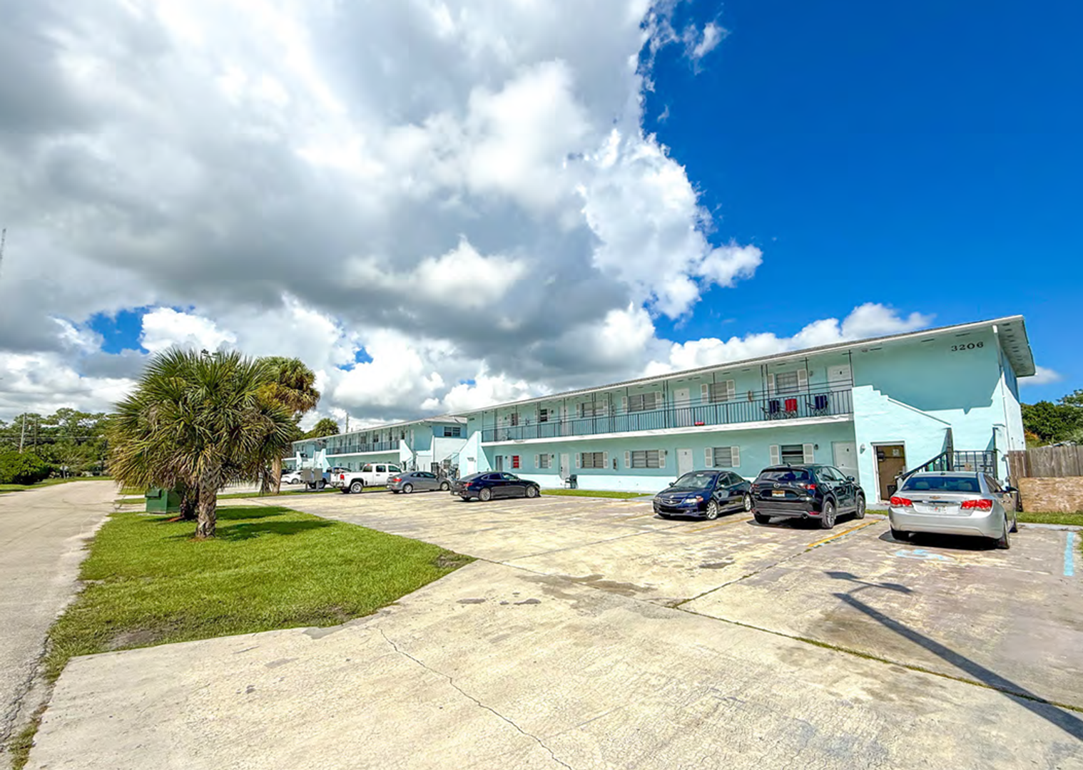 Fort Pierce Apartment: 3104-3210 Louisiana Avenue