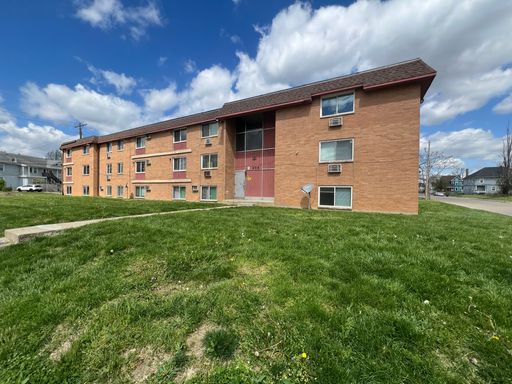 905 Neal Ave. #30 Dayton, Ohio 45405 - 2 bedroom - 1 Bath - RENT SPECIAL - First Months Rent Free! – photo 1
