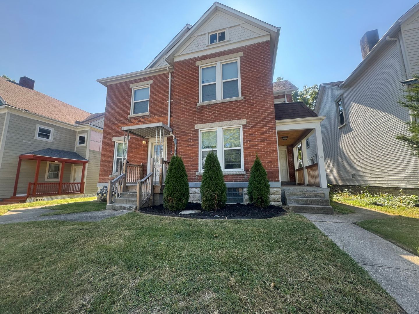 Dayton Apartment: 30-34 McOwen St