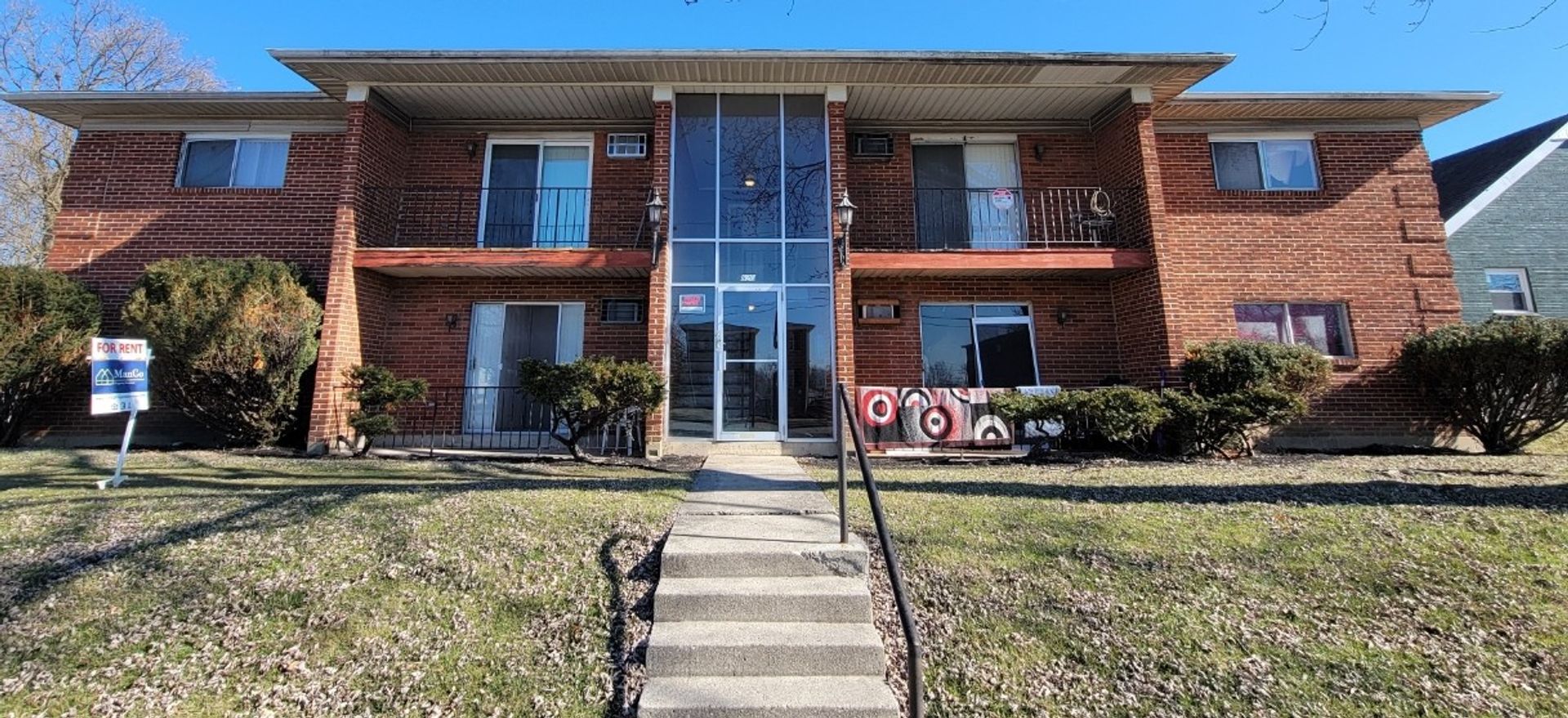 Dayton Apartment: 2620 N. Gettysburg Ave.