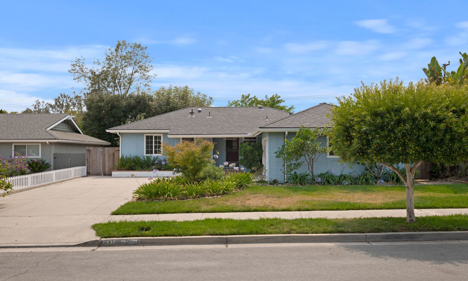 Goleta House: 7681 Dartmoor Avenue