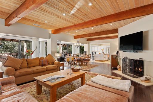 Fully Furnished Hope Ranch Retreat with Golf Course Views & Private Casita – photo 1