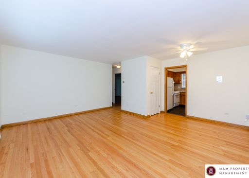 2bd Unit w/ Plenty of Closet Space and Option for Parking! – photo 1