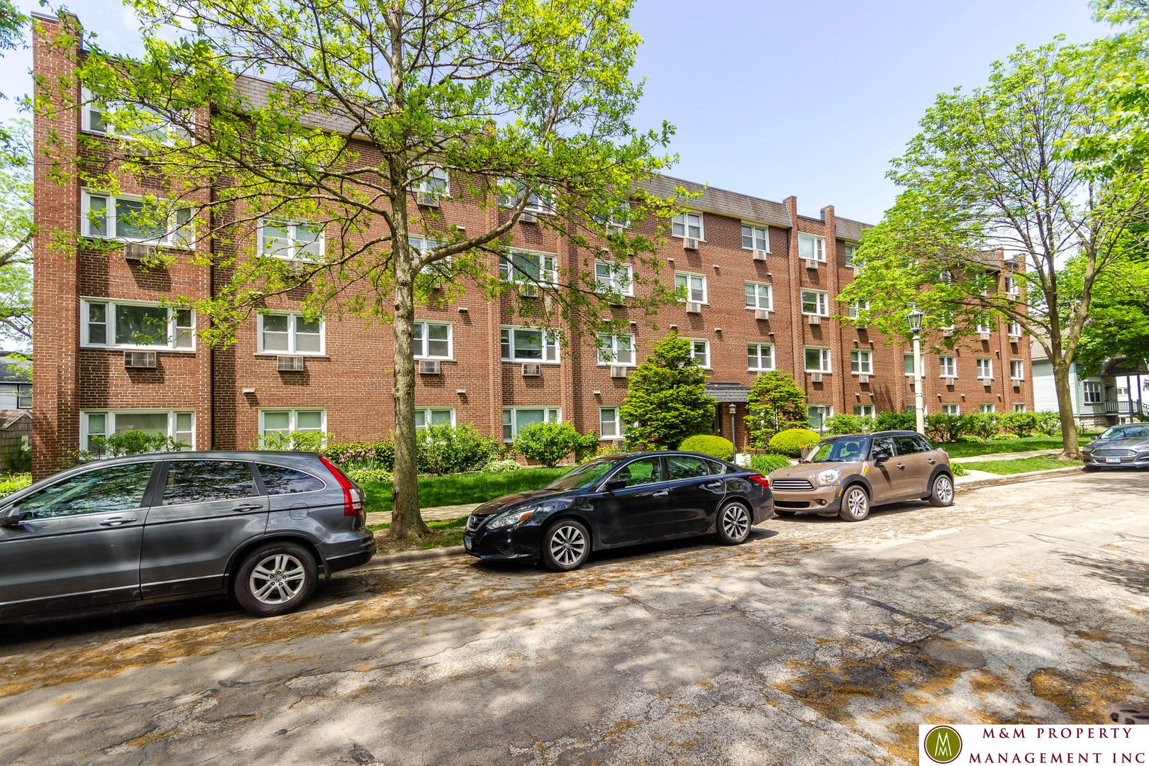 315 N. Maple, Unit 1B, Oak Park, IL 60302