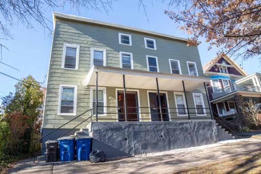 20 Howard Avenue, 2L – photo 1