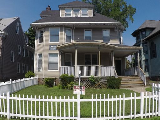 104 Sherman Avenue, 8