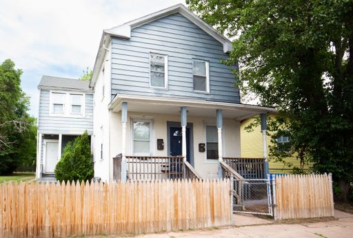 355 Goodrich Street, 1