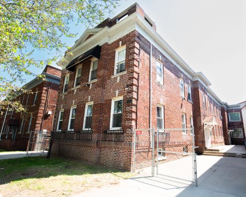 314 Edgewood Avenue, E1 – photo 1